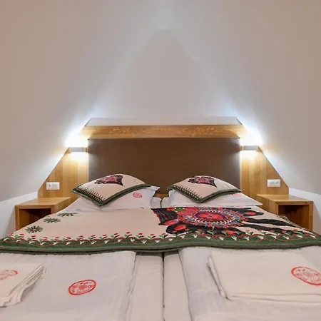Pod Tatrami 1 & - Komfortowe Z Wyzywieniem, Blisko Term Bania Homestay Bialka Tatrzanska
