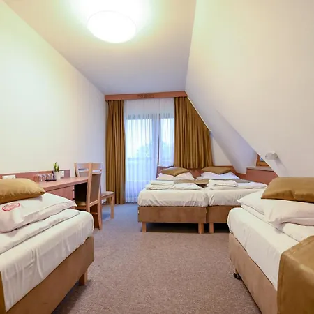 Pod Tatrami 1 & - Komfortowe Z Wyzywieniem, Blisko Term Bania Homestay *