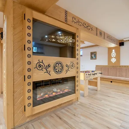 Homestay Pod Tatrami 1 & - Komfortowe Z Wyzywieniem, Blisko Term Bania *
