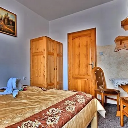 Homestay Pod Tatrami 1 & - Komfortowe Z Wyzywieniem, Blisko Term Bania Bialka Tatrzanska