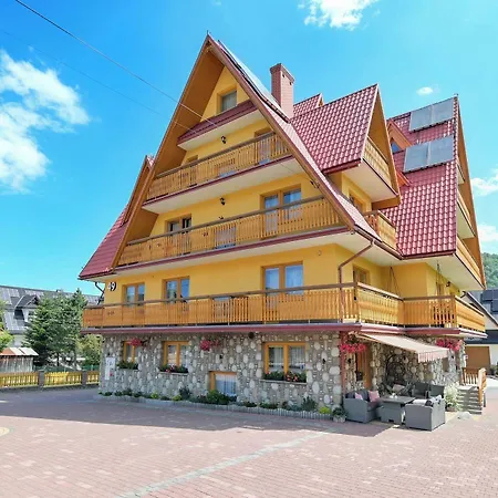 Homestay Pod Tatrami 1 & - Komfortowe Z Wyzywieniem, Blisko Term Bania